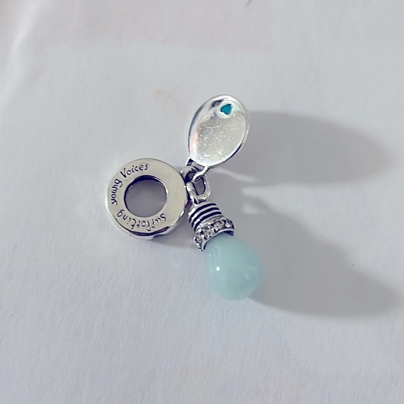 COPY - - Pandora Lightbulb 💡 Charm glow in the dark  dangle for Pandora Bracelet - Picture 3 of 6